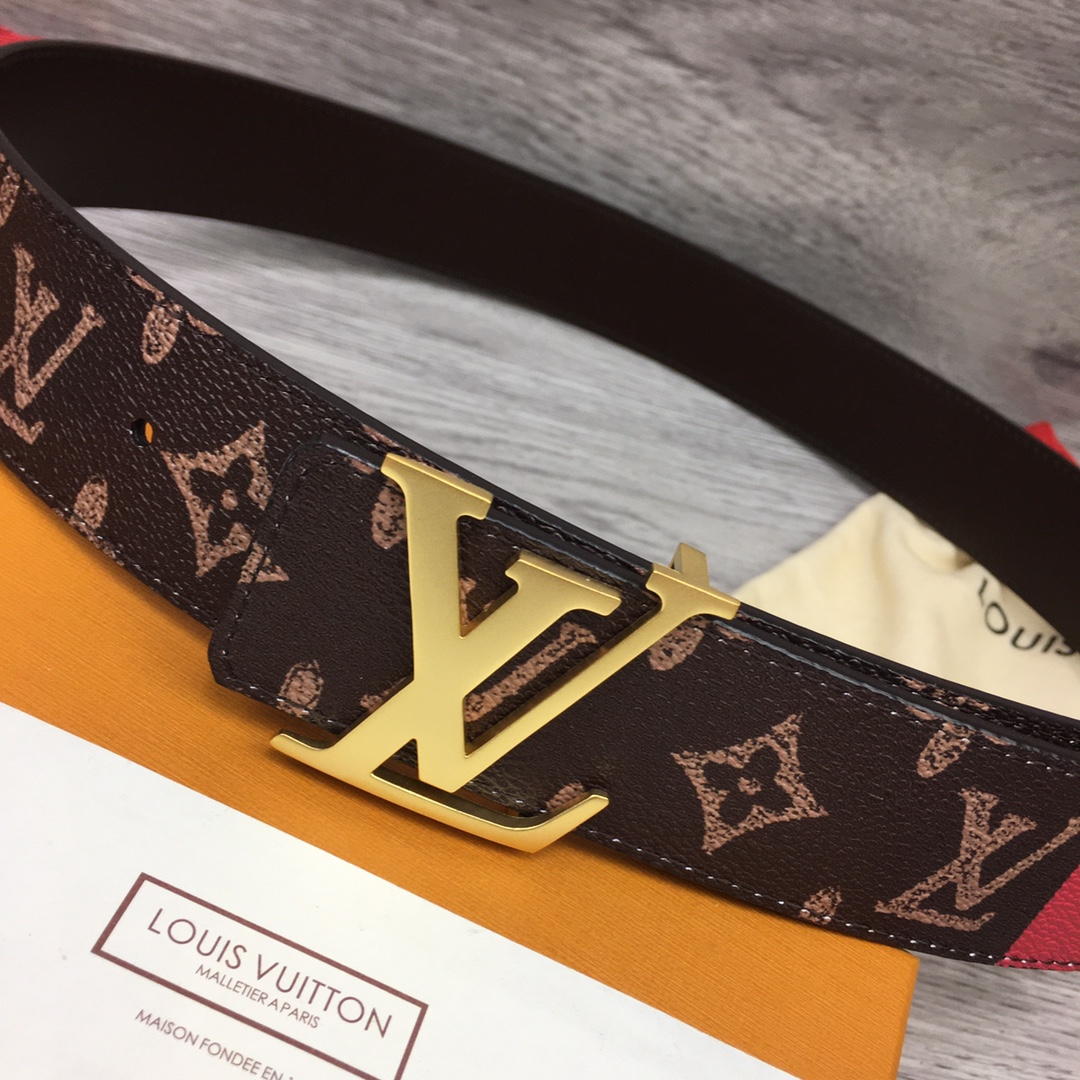 Louis Vuitton Shape 40MM Reversible Belt - DopestKickz