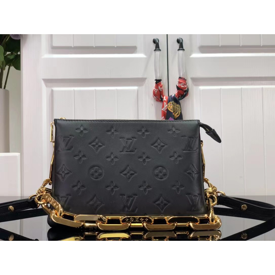 Louis Vuitton  Handbag （20 x 16 x 12cm） - DopestKickz