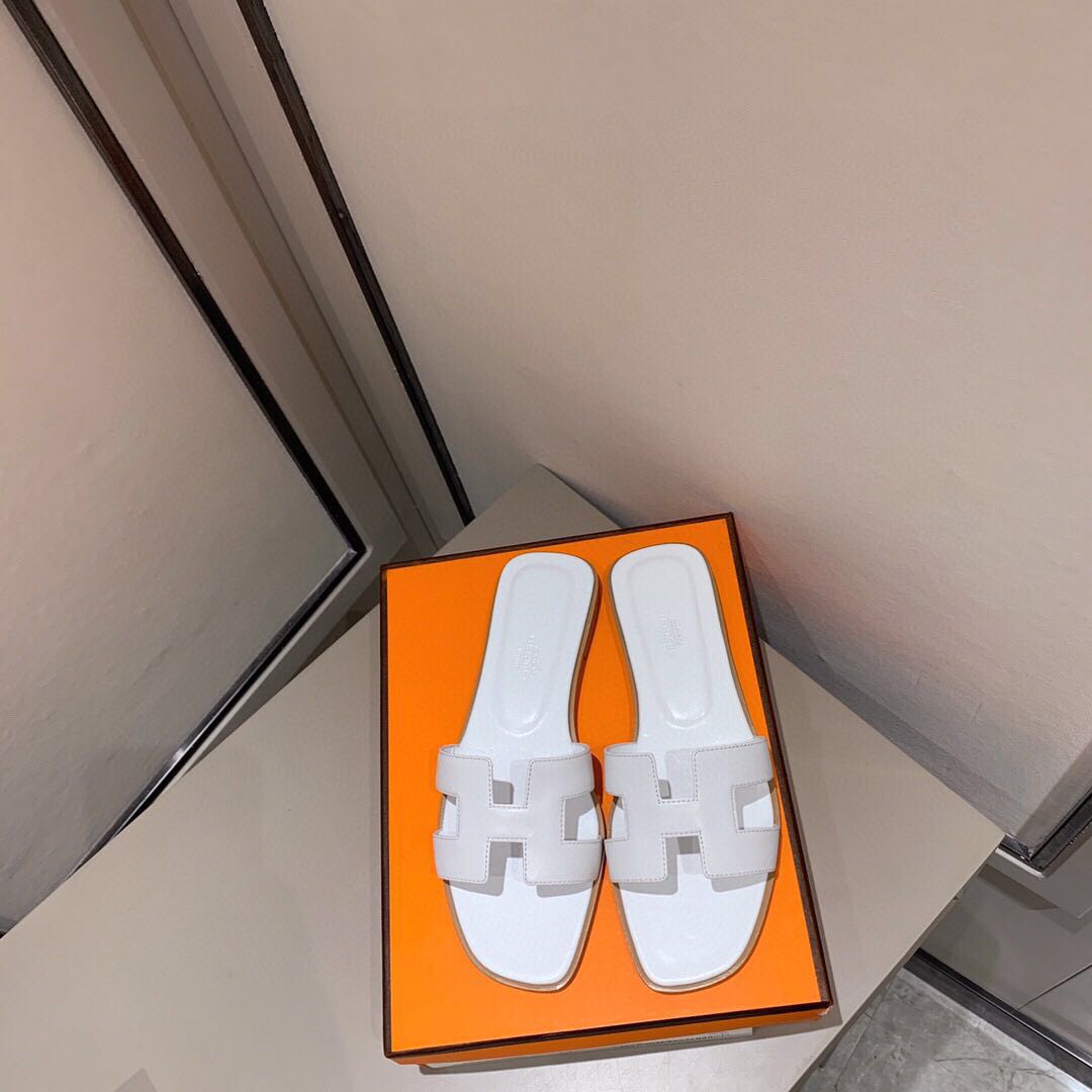 Hermes Oran Sandal - DopestKickz
