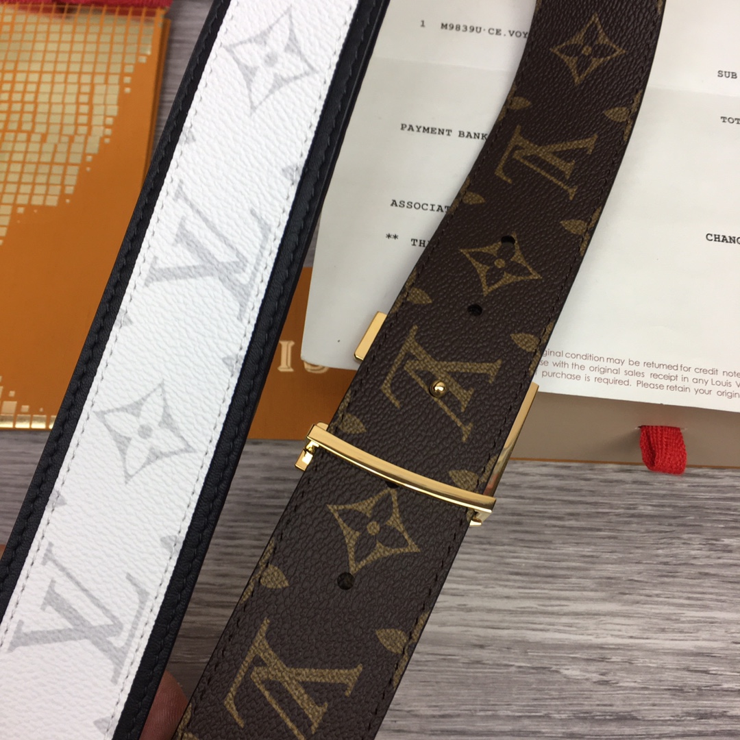Louis Vuitton Shape 40MM Reversible Belt - DopestKickz