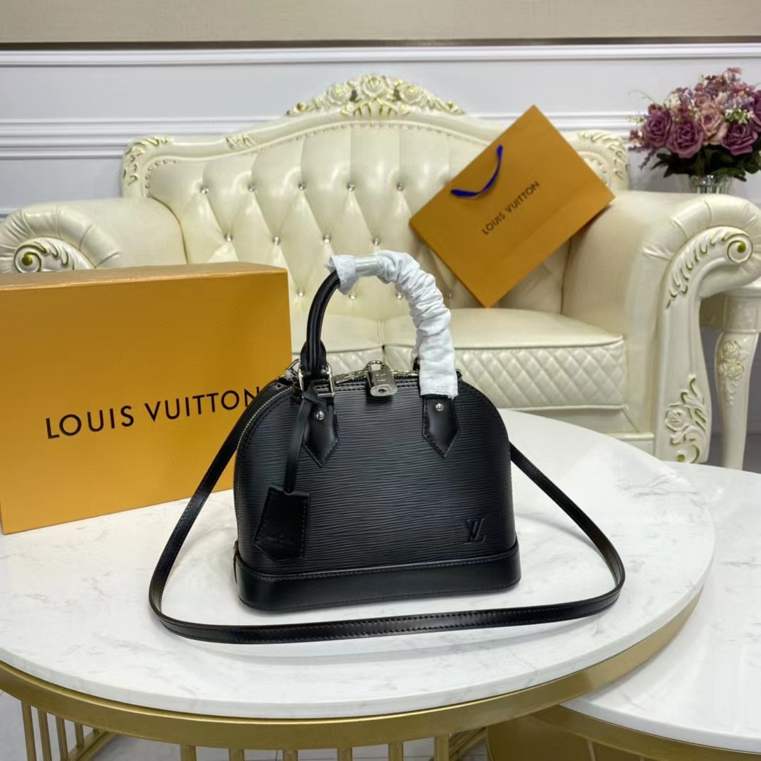 Louis Vuitton  Black Shoulder Bag （23.5-17.5-11.5CM） - DopestKickz