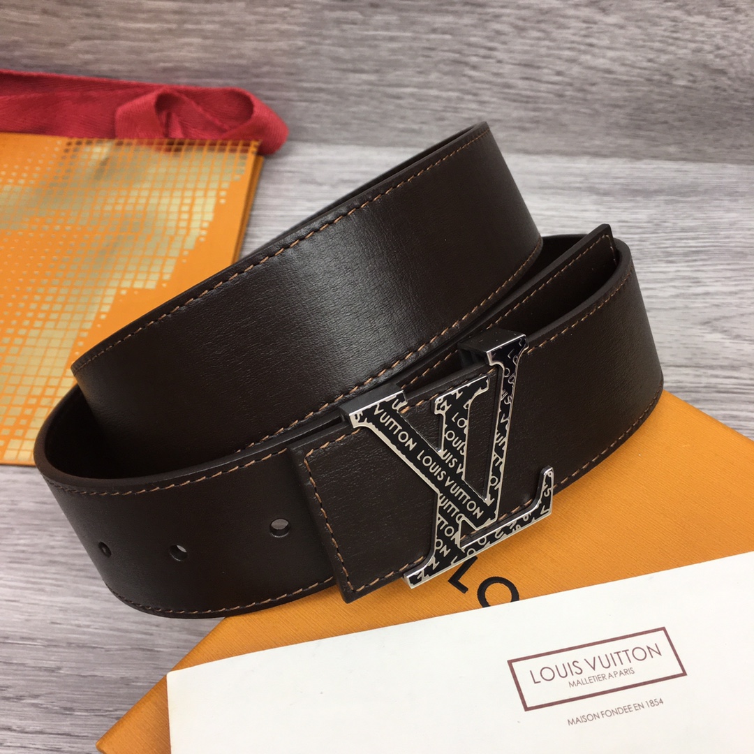 Louis Vuitton Shape 40MM Reversible Belt - DopestKickz