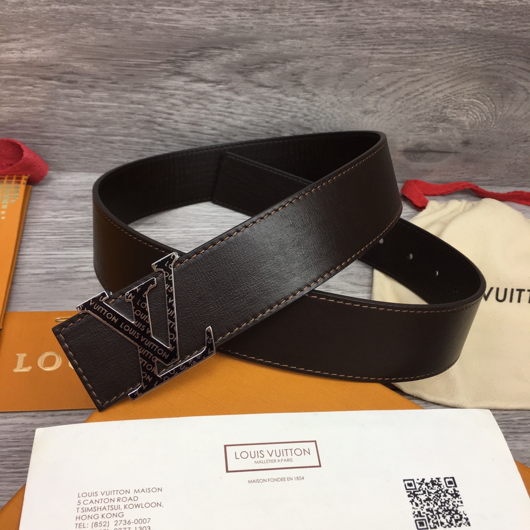 Louis Vuitton Shape 40MM Reversible Belt - DopestKickz