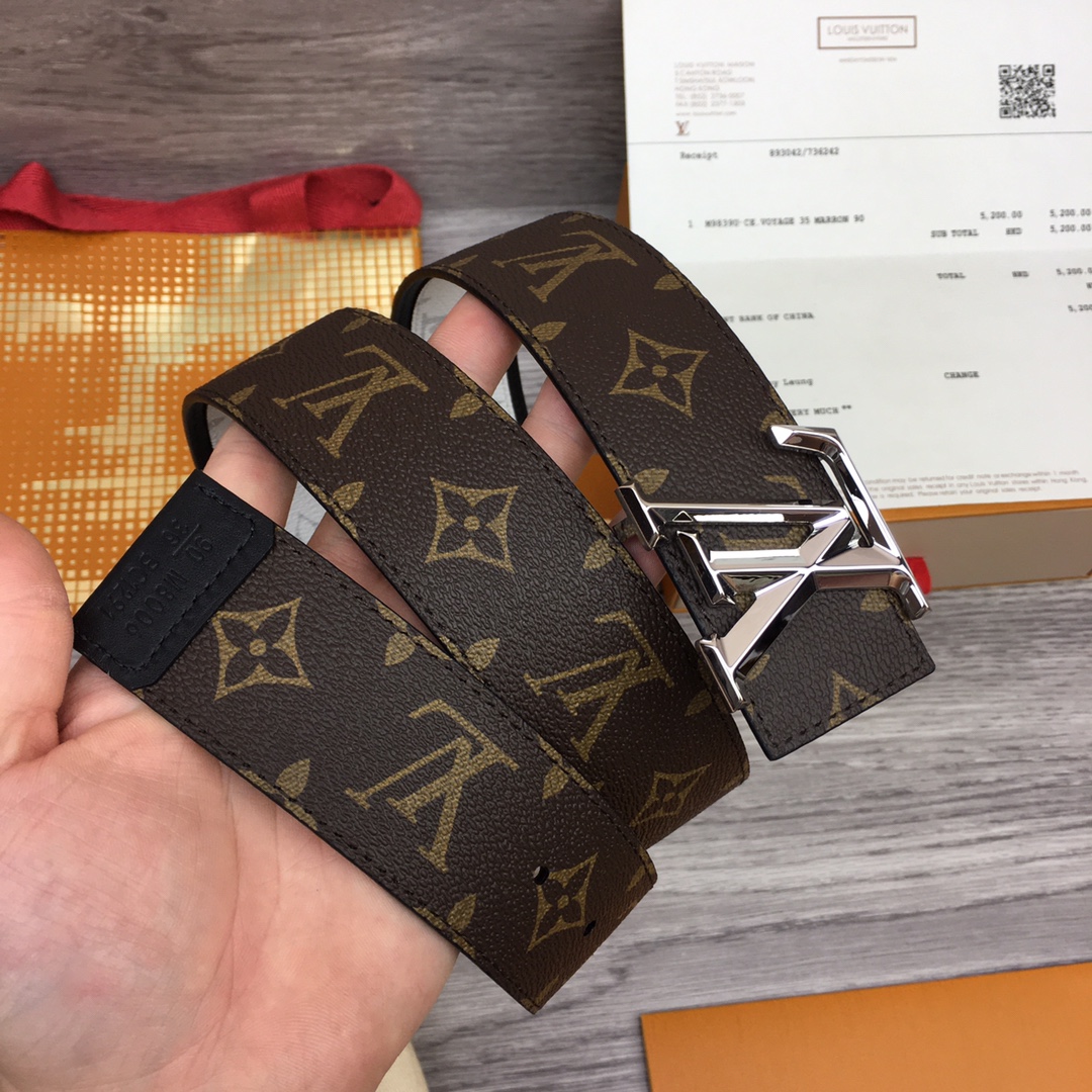 Louis Vuitton Shape 40MM Reversible Belt - DopestKickz