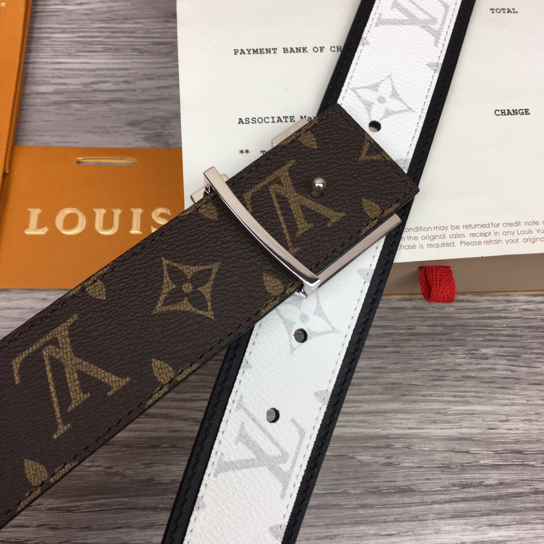 Louis Vuitton Shape 40MM Reversible Belt - DopestKickz