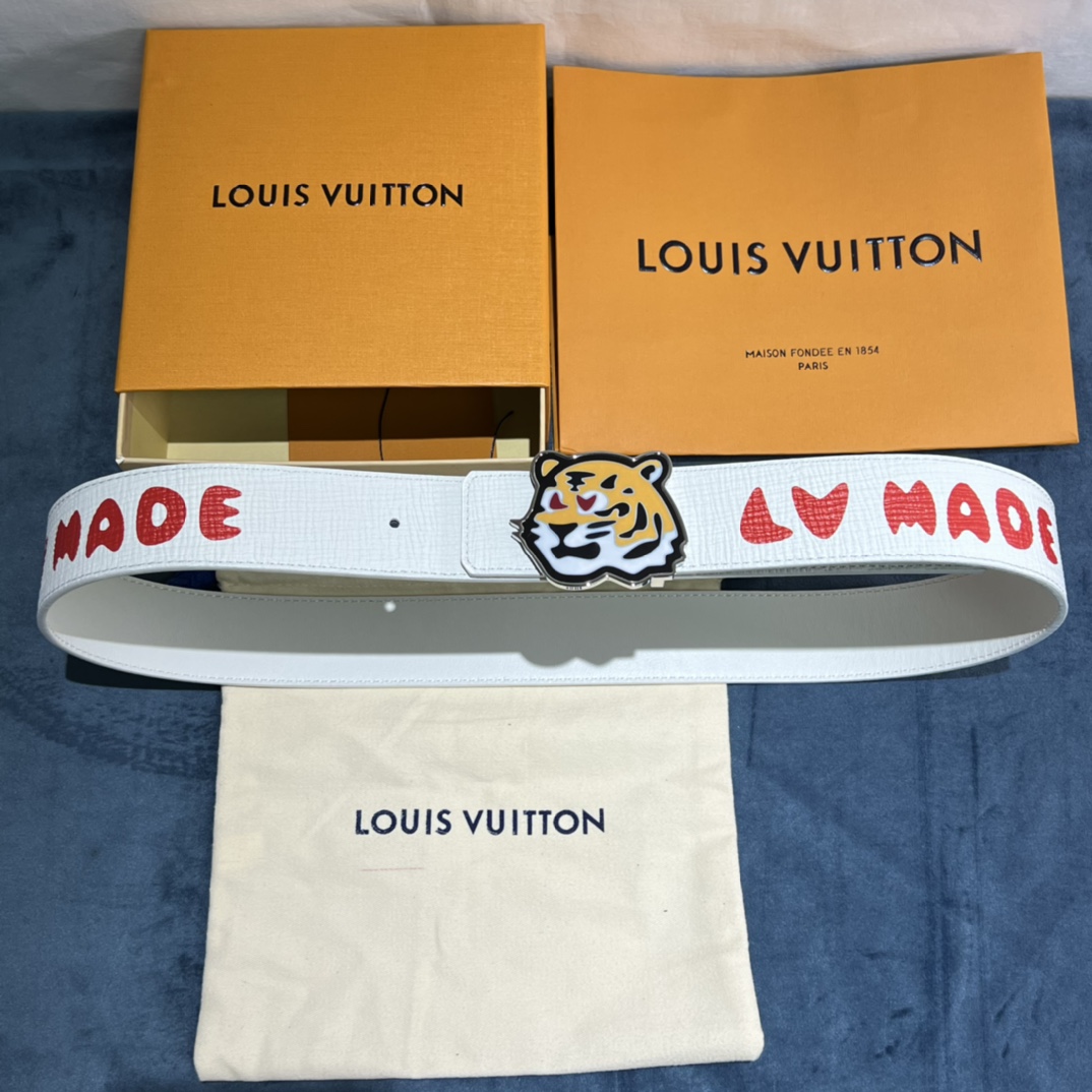 Louis Vuitton Gradient Shape 40MM Reversible Belt - DopestKickz