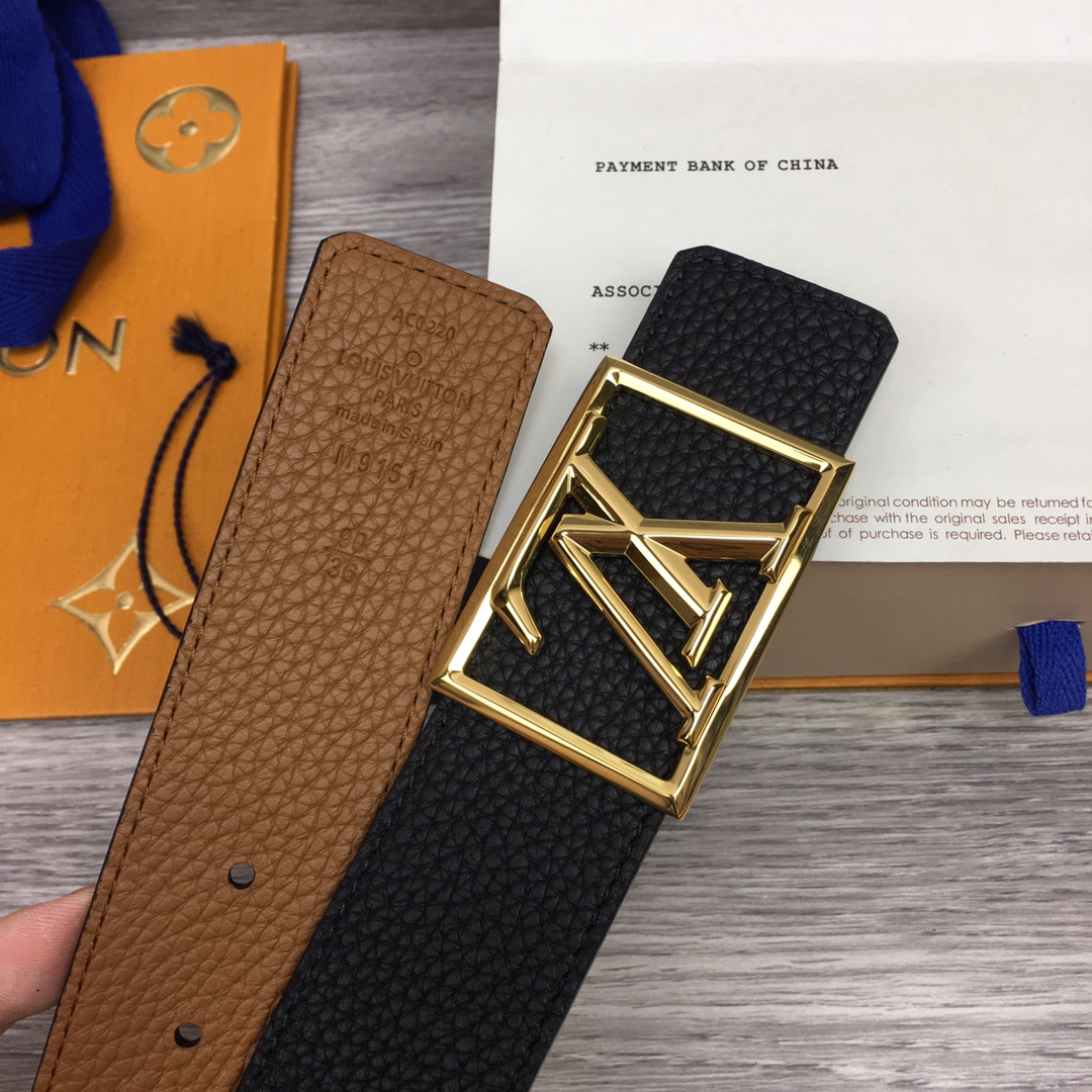 Louis Vuitton Shape 40MM Reversible Belt - DopestKickz
