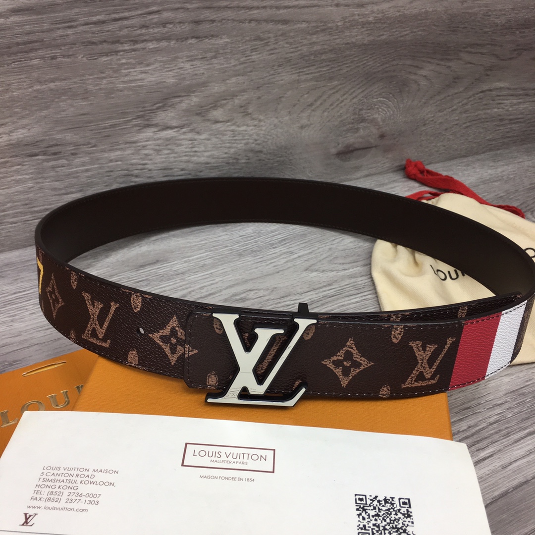 Louis Vuitton Shape 40MM Reversible Belt - DopestKickz