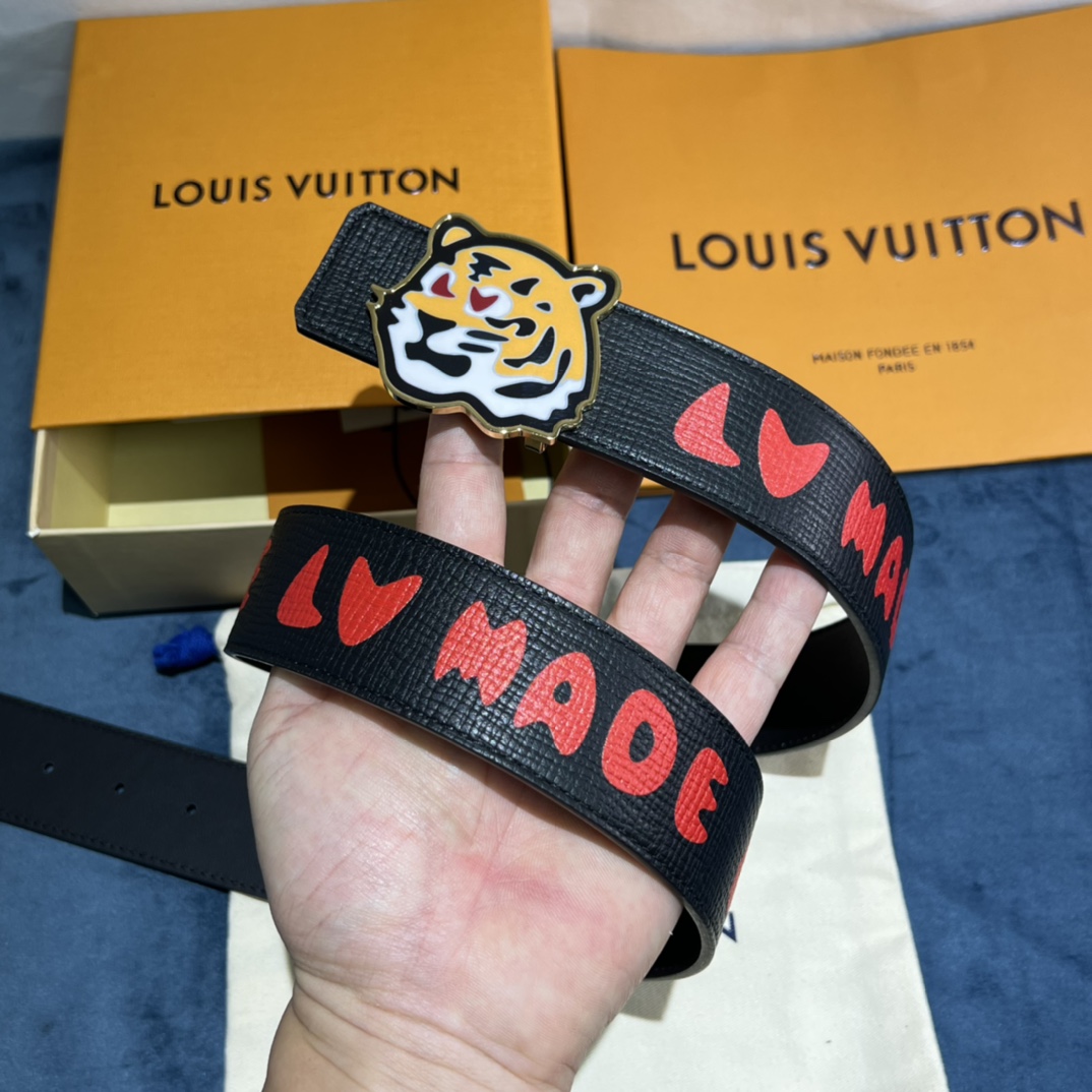 Louis Vuitton Gradient Shape 40MM Reversible Belt - DopestKickz
