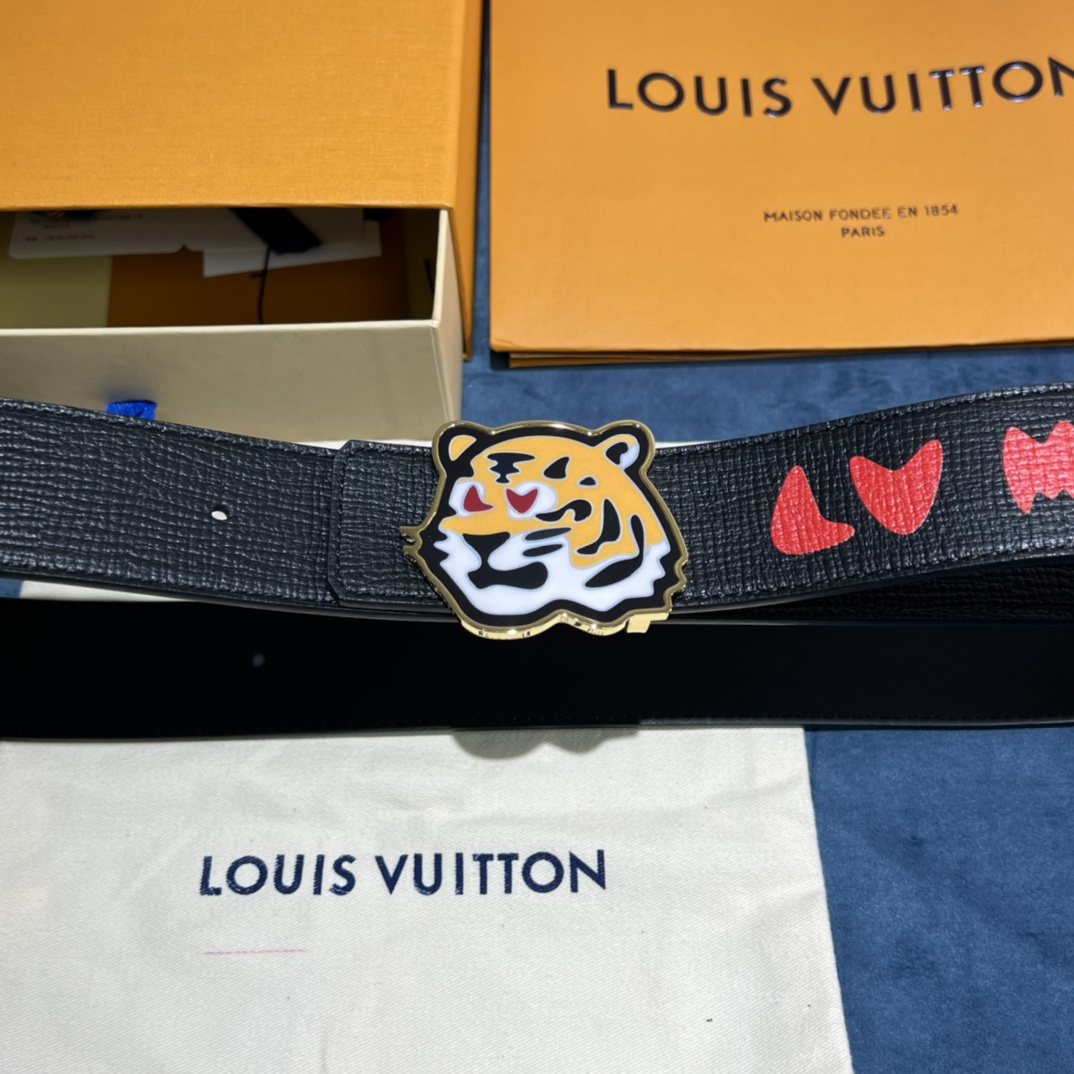 Louis Vuitton Gradient Shape 40MM Reversible Belt - DopestKickz
