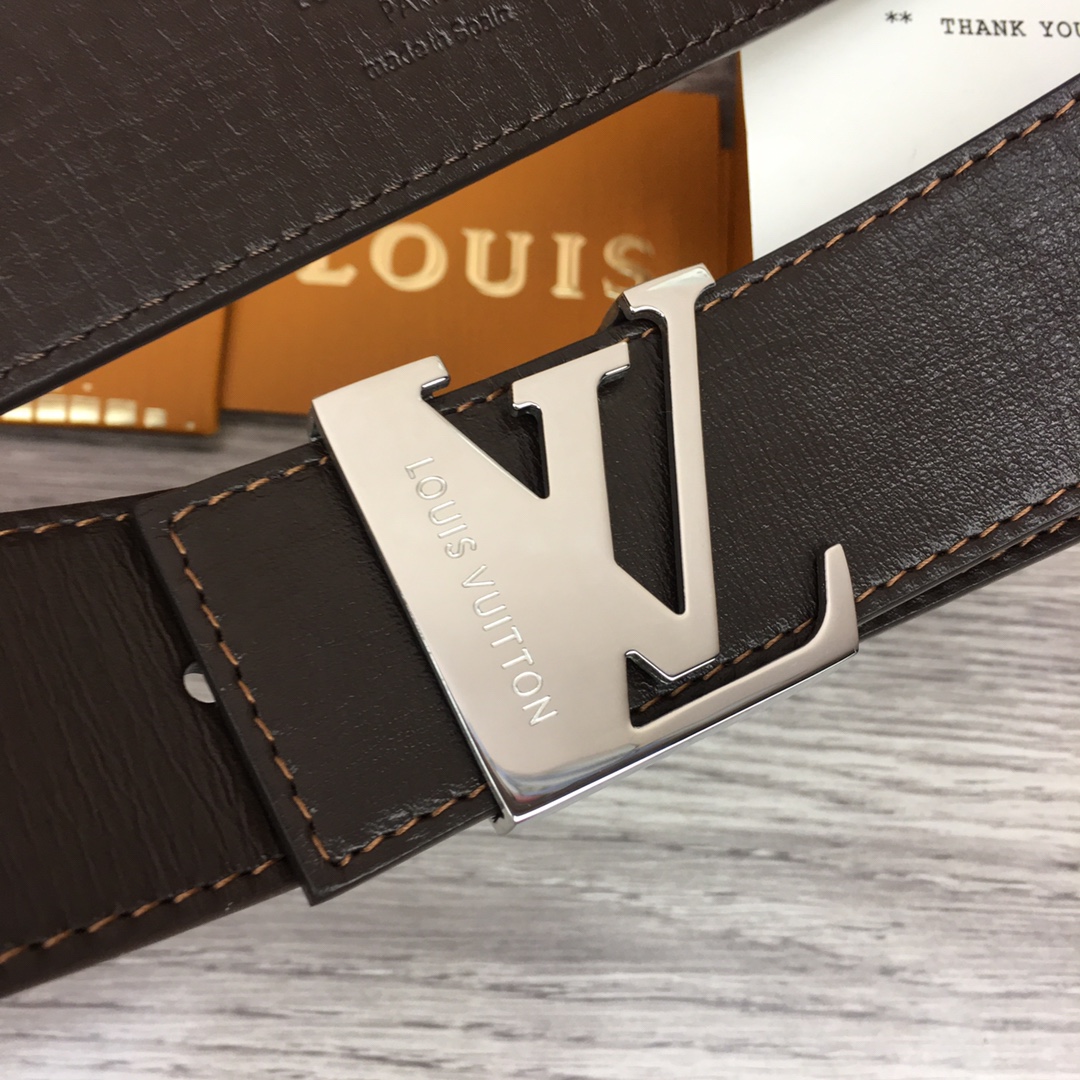 Louis Vuitton Shape 40MM Reversible Belt - DopestKickz
