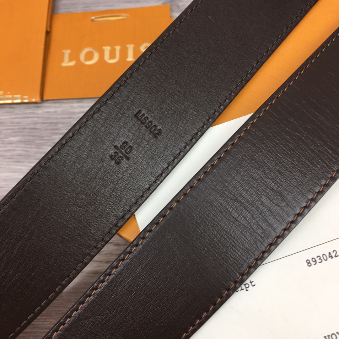 Louis Vuitton Shape 40MM Reversible Belt - DopestKickz