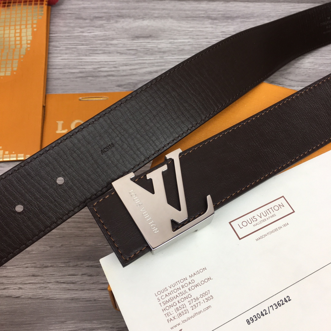 Louis Vuitton Shape 40MM Reversible Belt - DopestKickz