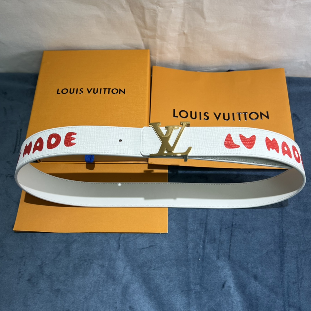 Louis Vuitton Gradient Shape 40MM Reversible Belt - DopestKickz