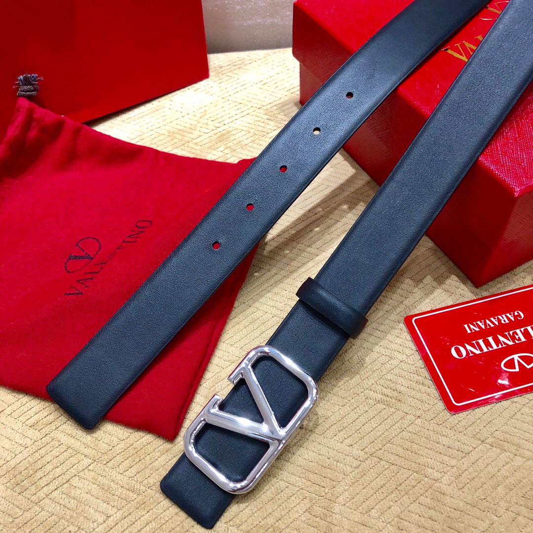 Valenti VLogo Signature 30MM Reversible Belt - DopestKickz