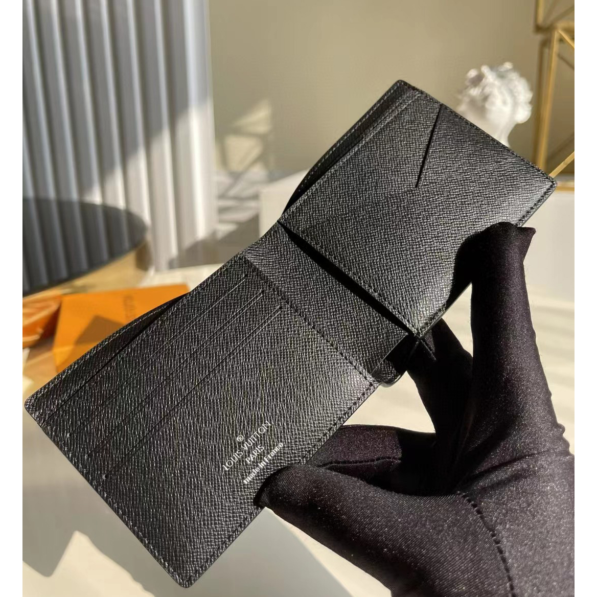 Louis Vuitton  Multiple Wallet(1.5-9-1.5cm) - DopestKickz