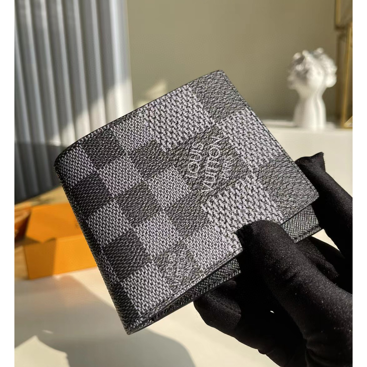 Louis Vuitton  Multiple Wallet(1.5-9-1.5cm) - DopestKickz