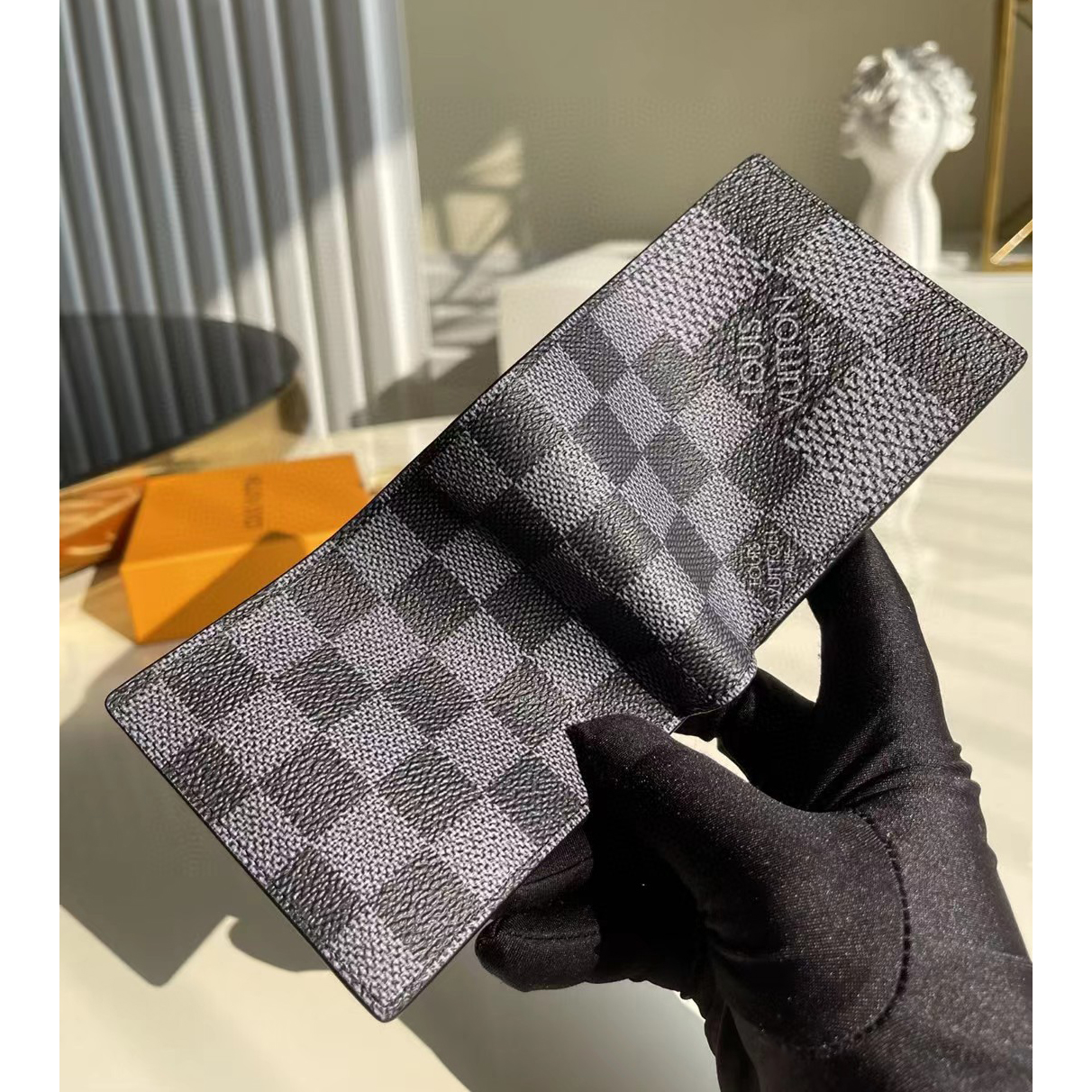 Louis Vuitton  Multiple Wallet(1.5-9-1.5cm) - DopestKickz