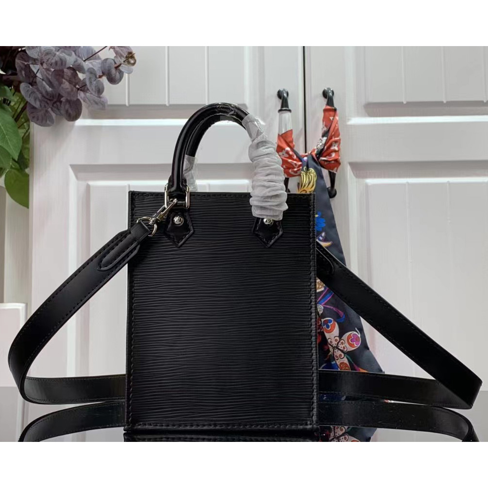 Louis Vuitton Petit Sac Plat Handbag （14-17-5cm） - DopestKickz