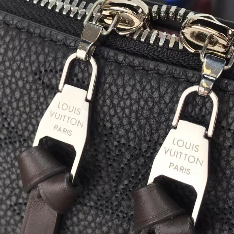 Louis Vuitton Beaubourg Hobo Leather Shoulder Bag(32-26-17 CM） - DopestKickz