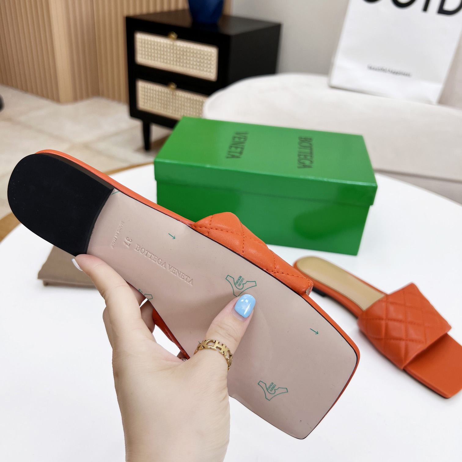 Bottega Veneta Padded Leather Sandals - DopestKickz