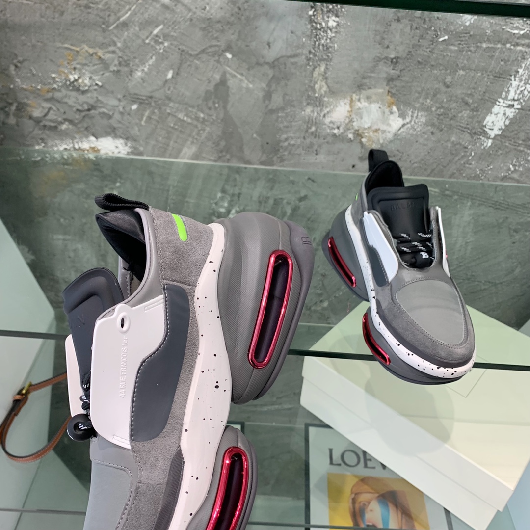 Balmain B-Bold Low-Top Sneakers - DopestKickz