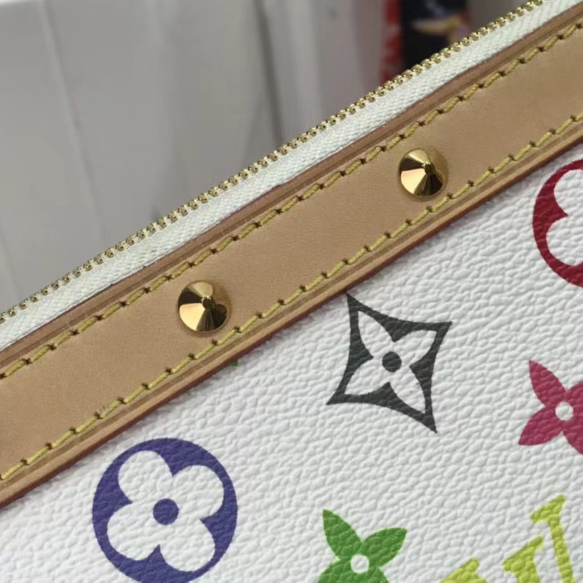 Louis Vuitton Monogram Shoulder Bag（21-13-3cm） - DopestKickz