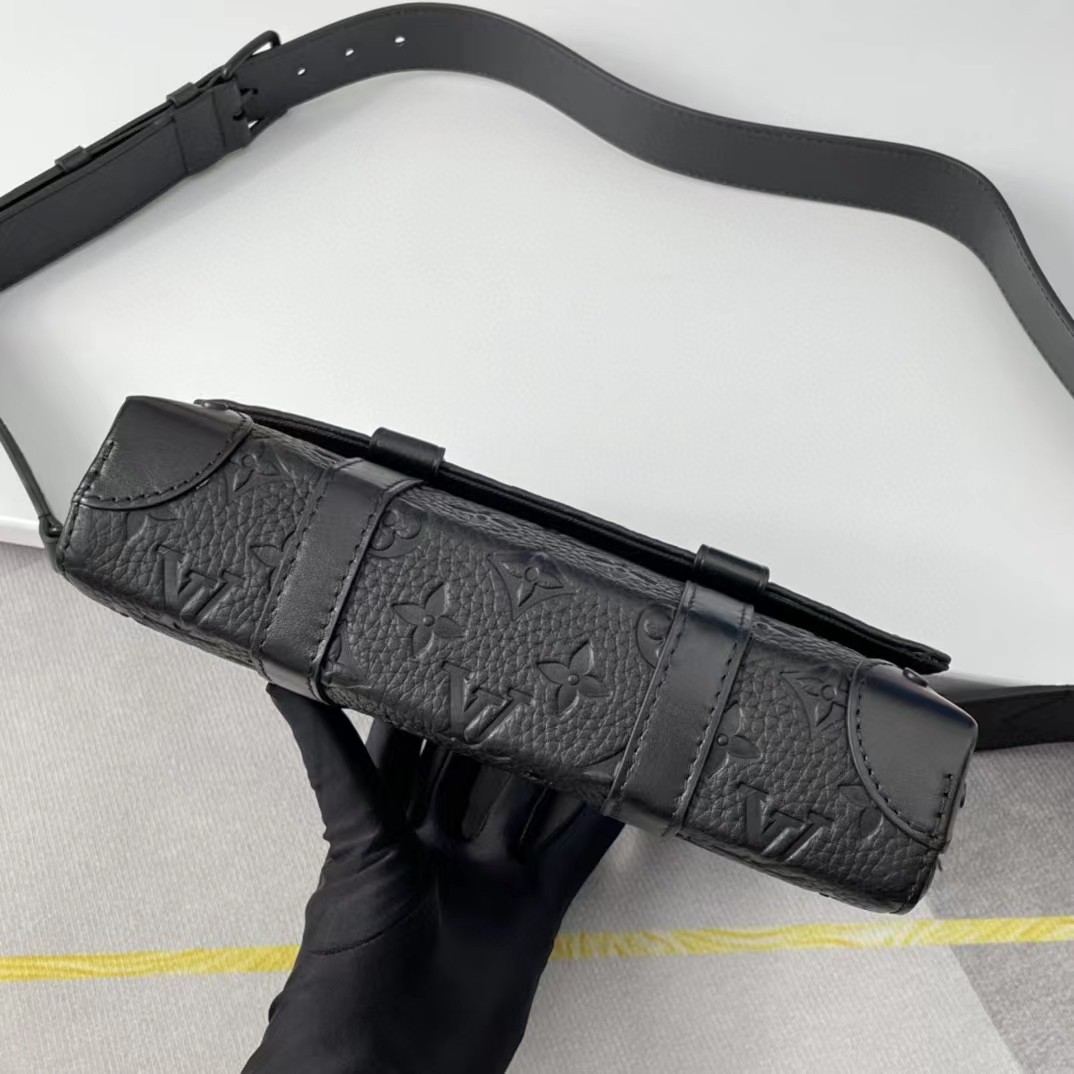 Louis Vuitton TSac Messenger Trunk (24-18-5.5CM） - DopestKickz