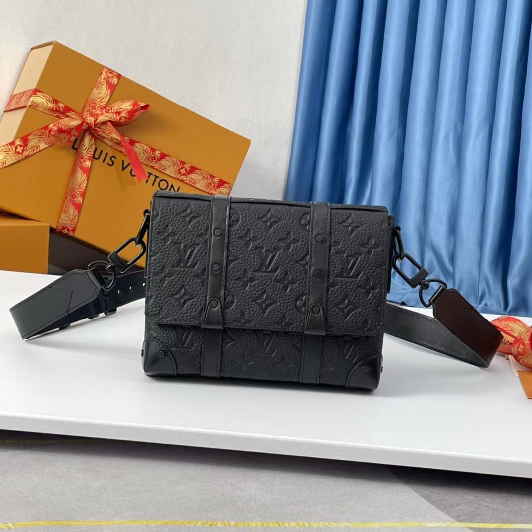 Louis Vuitton TSac Messenger Trunk (24-18-5.5CM） - DopestKickz