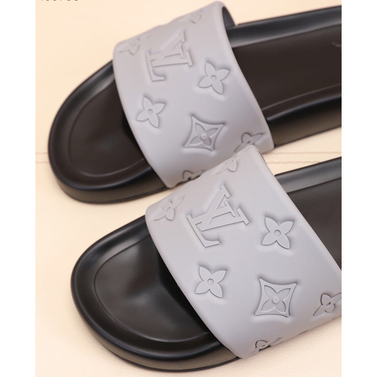 Louis Vuitton Monogram Slippers - DopestKickz