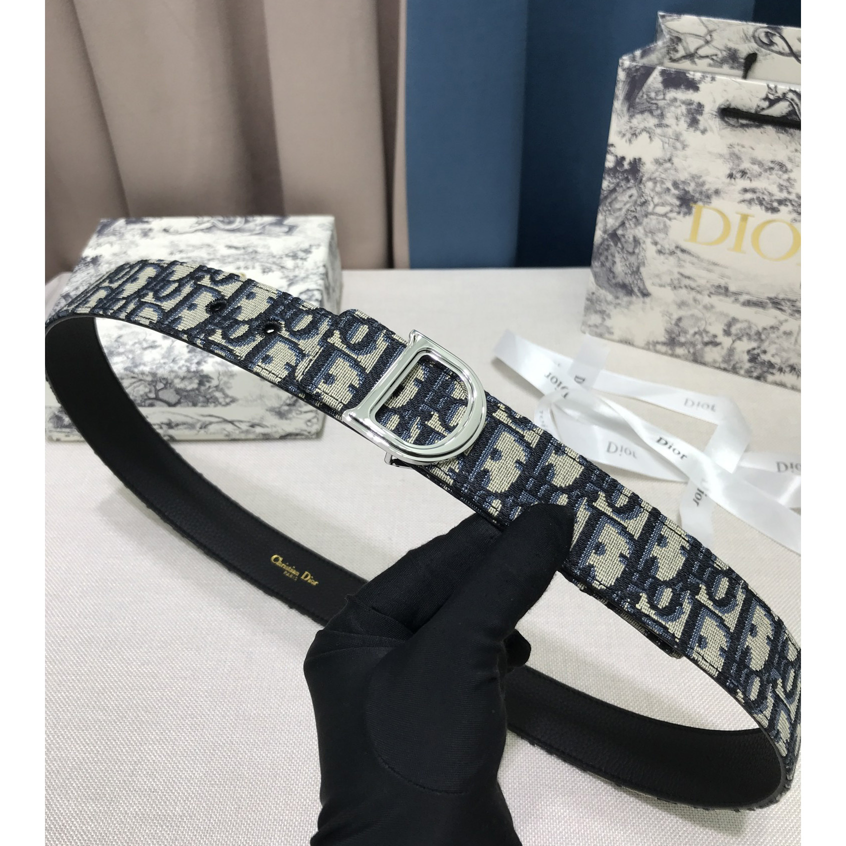 Dior Leather Belt With 'D' Buckle - DopestKickz