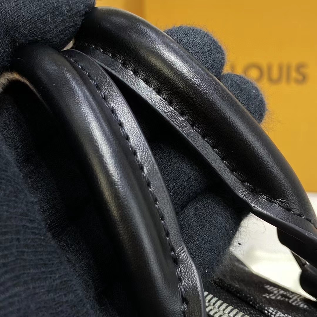 Louis Vuitton  Monogram Drip Handbag(21-12-9cm) - DopestKickz