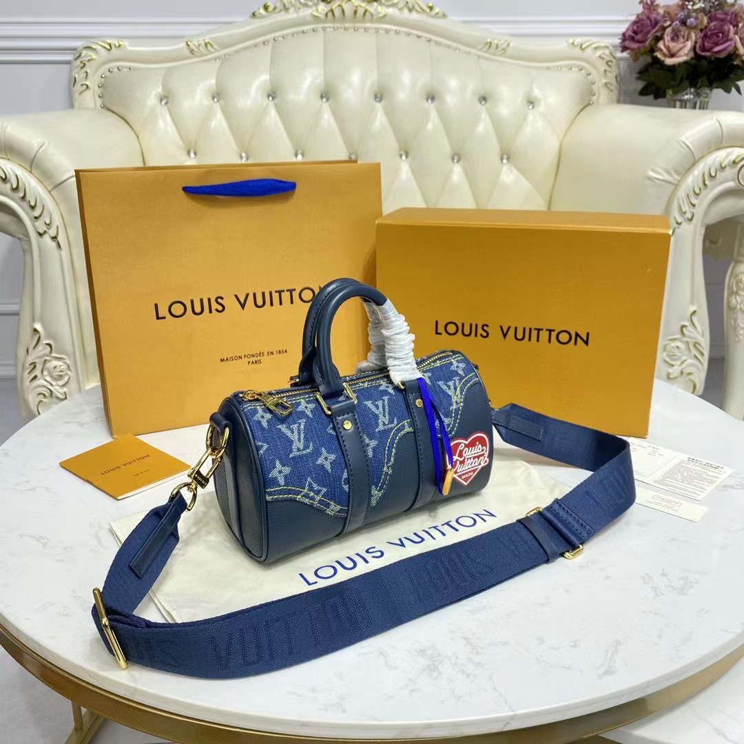Louis Vuitton  Monogram Drip Handbag(21-12-9cm) - DopestKickz