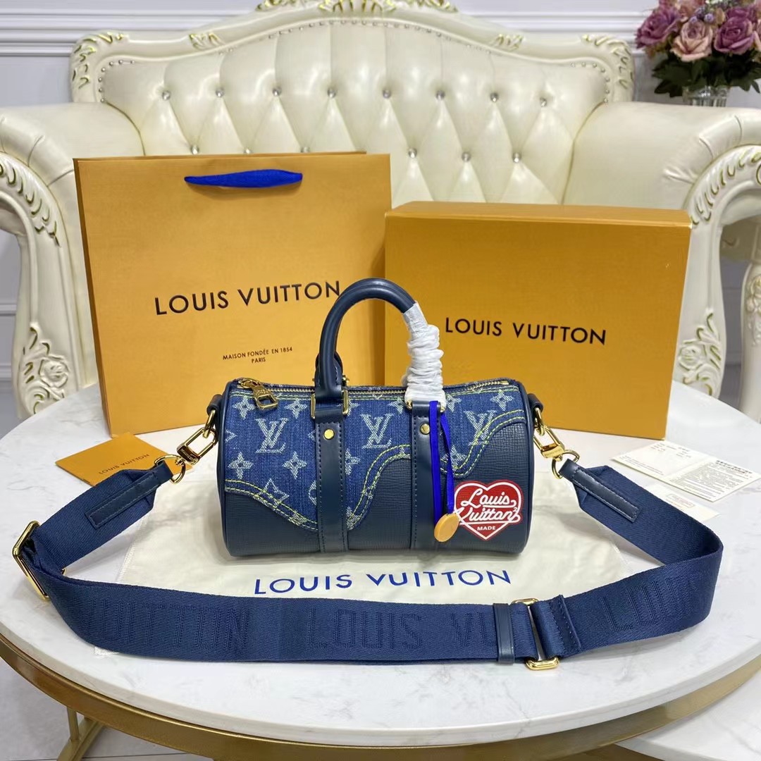 Louis Vuitton  Monogram Drip Handbag(21-12-9cm) - DopestKickz