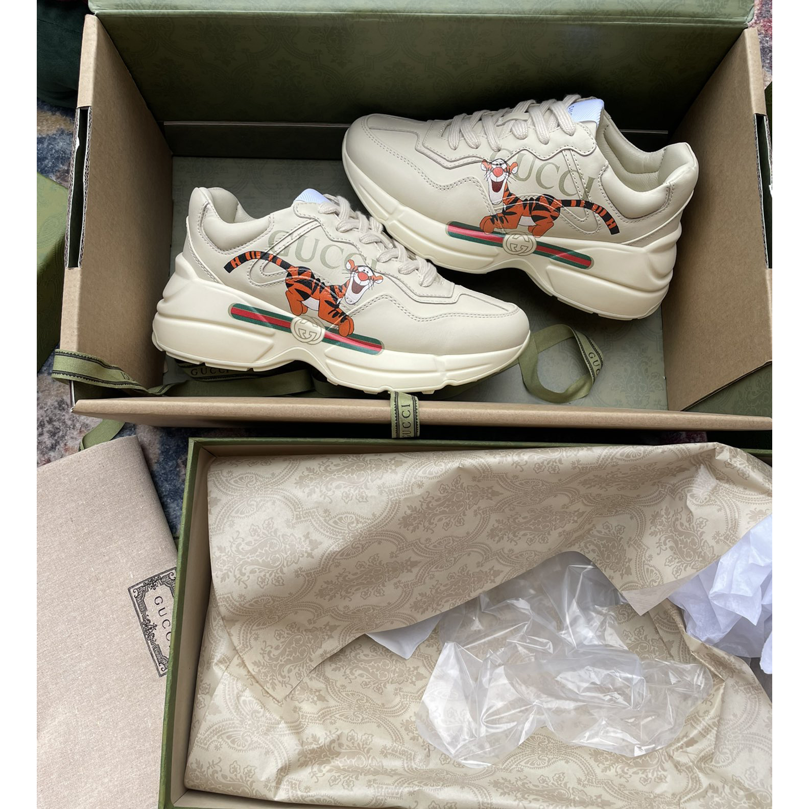 Gucci Men's Rhyton Sneaker In White - DopestKickz