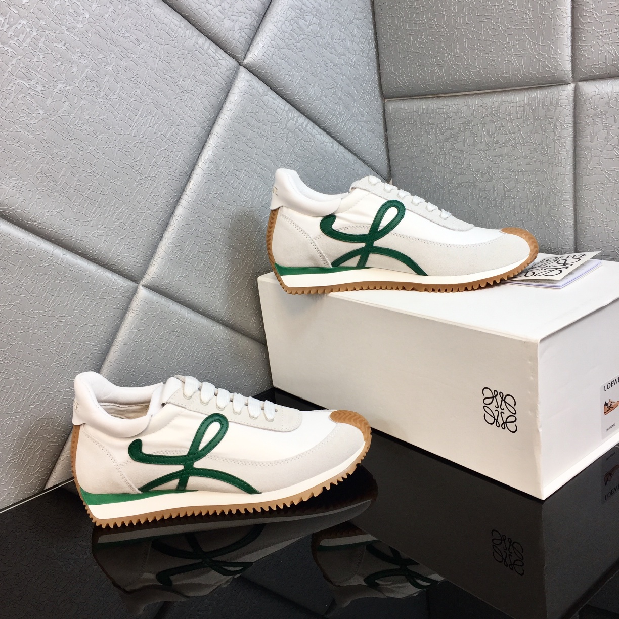 Loewe Flow Runner In Calfskin - DopestKickz