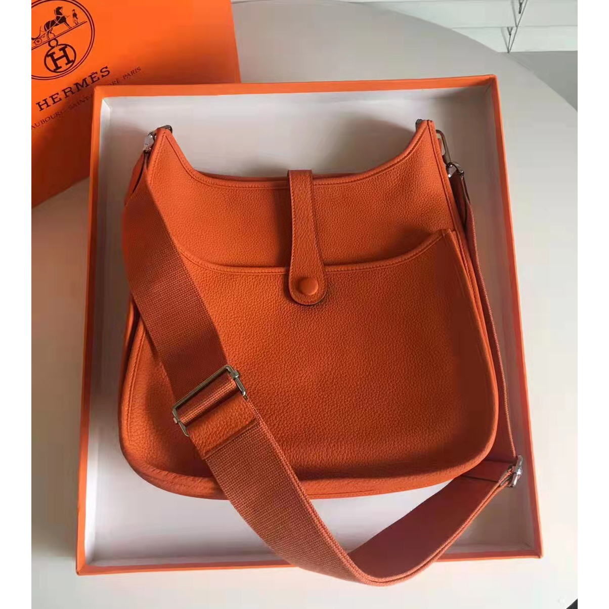 Hermes Shoulder Bag （28-30-9CM） - DopestKickz