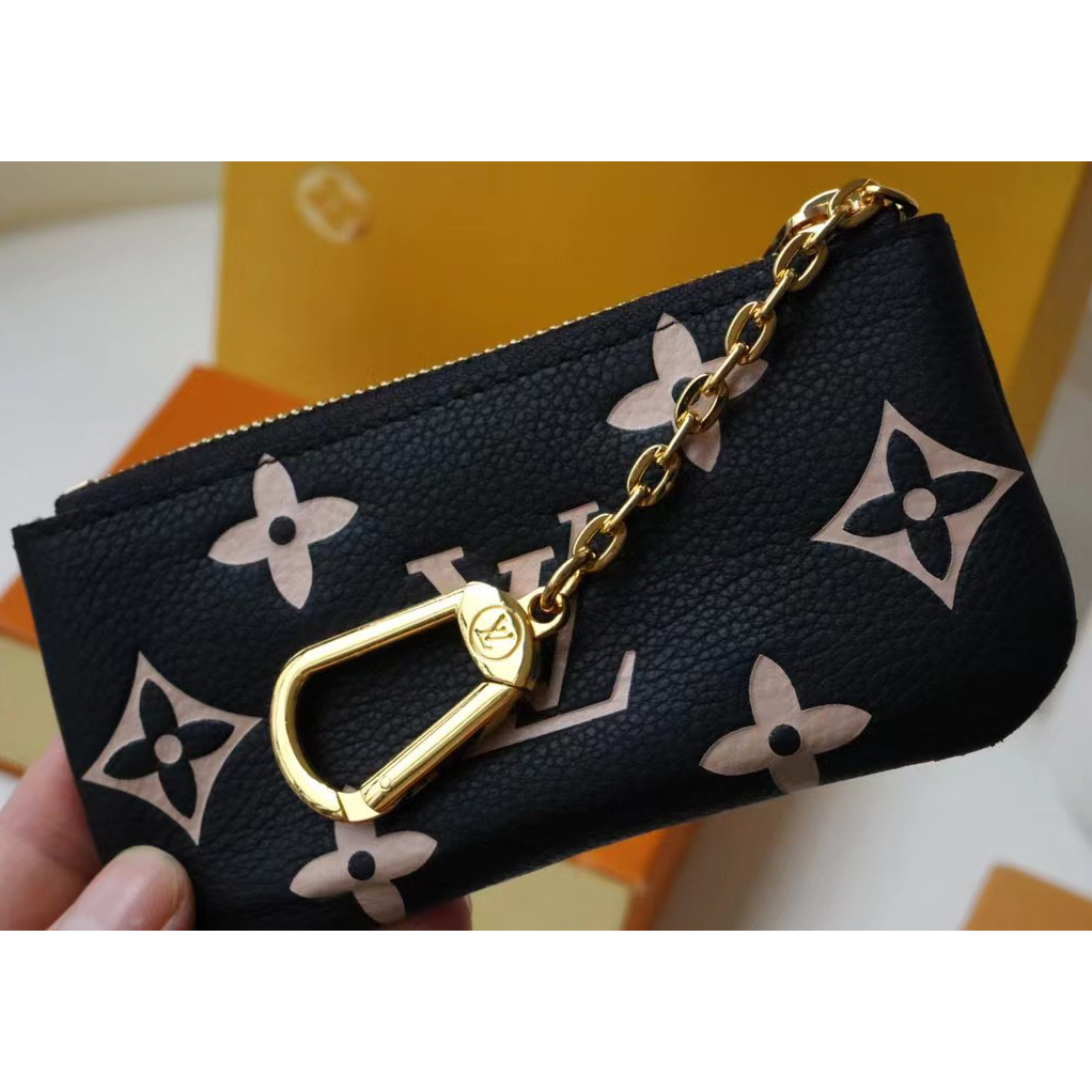 Louis Vuitton Key Pouch(13.5-7-1.5cm) - DopestKickz