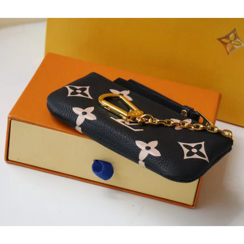 Louis Vuitton Key Pouch(13.5-7-1.5cm) - DopestKickz