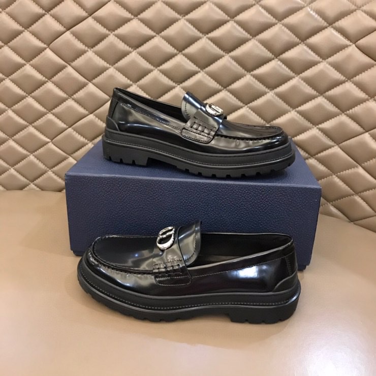 Dior  Explorer Loafer - DopestKickz