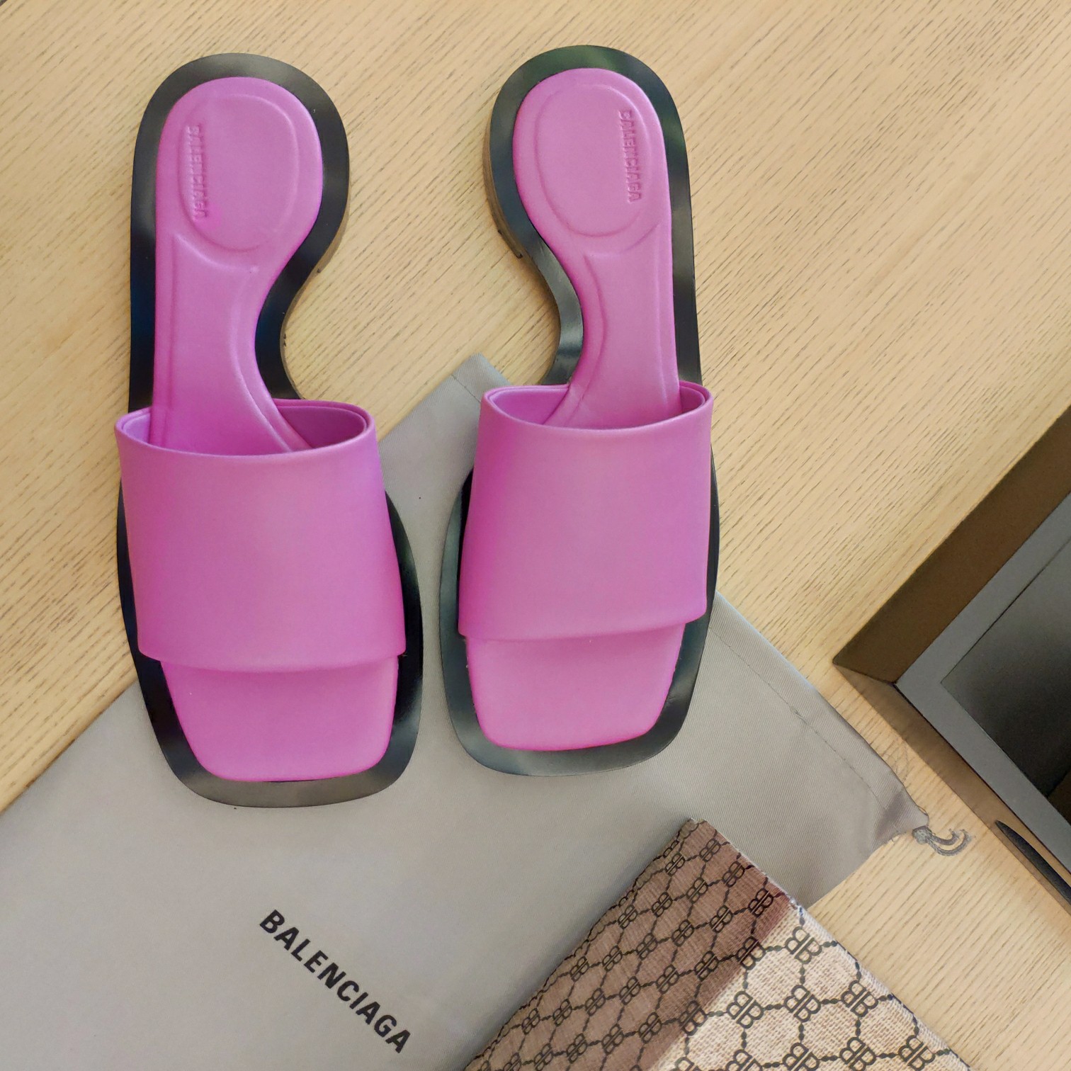 Balenciaga Logo Leather Slide Sandal - DopestKickz