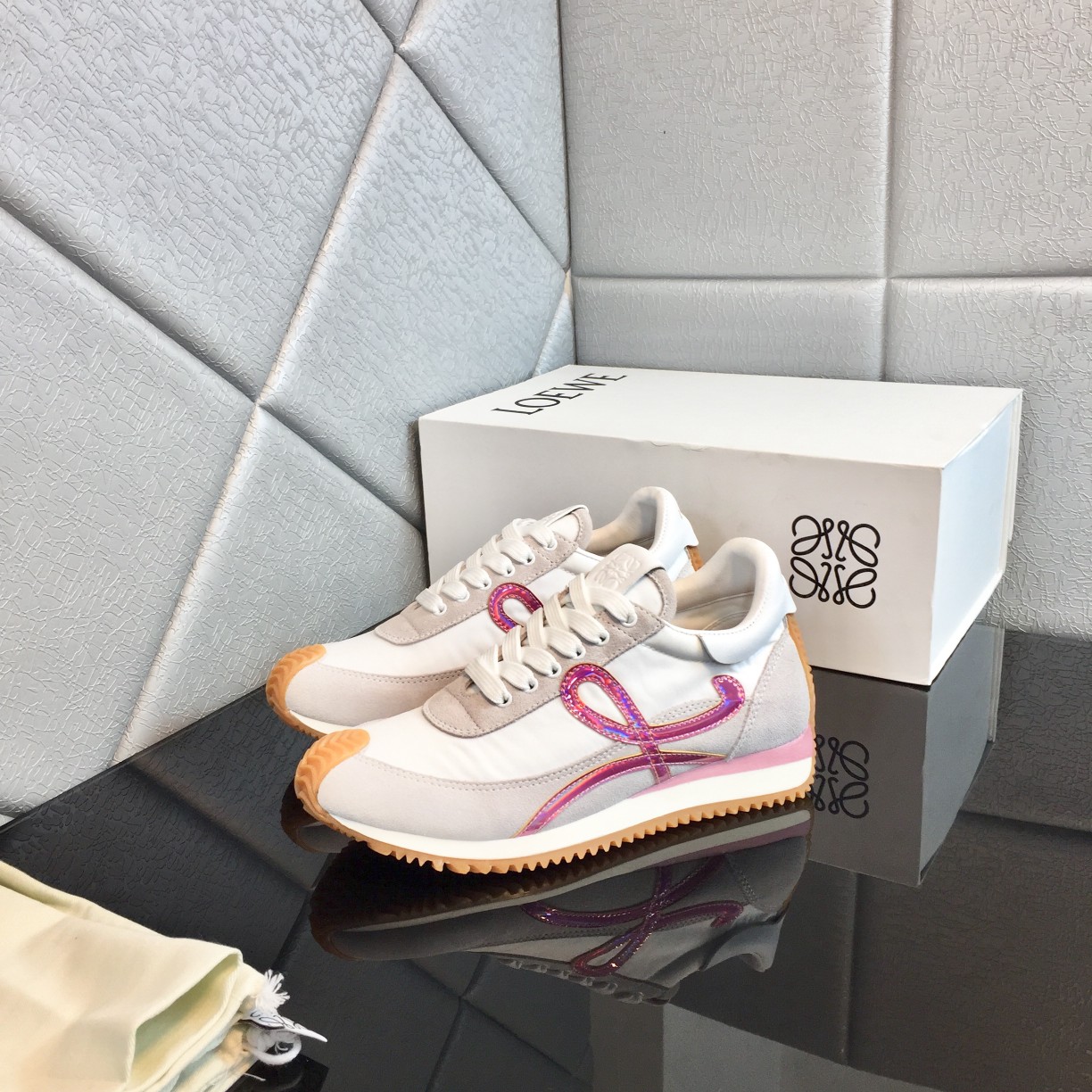 Loewe Flow Runner In Calfskin - DopestKickz