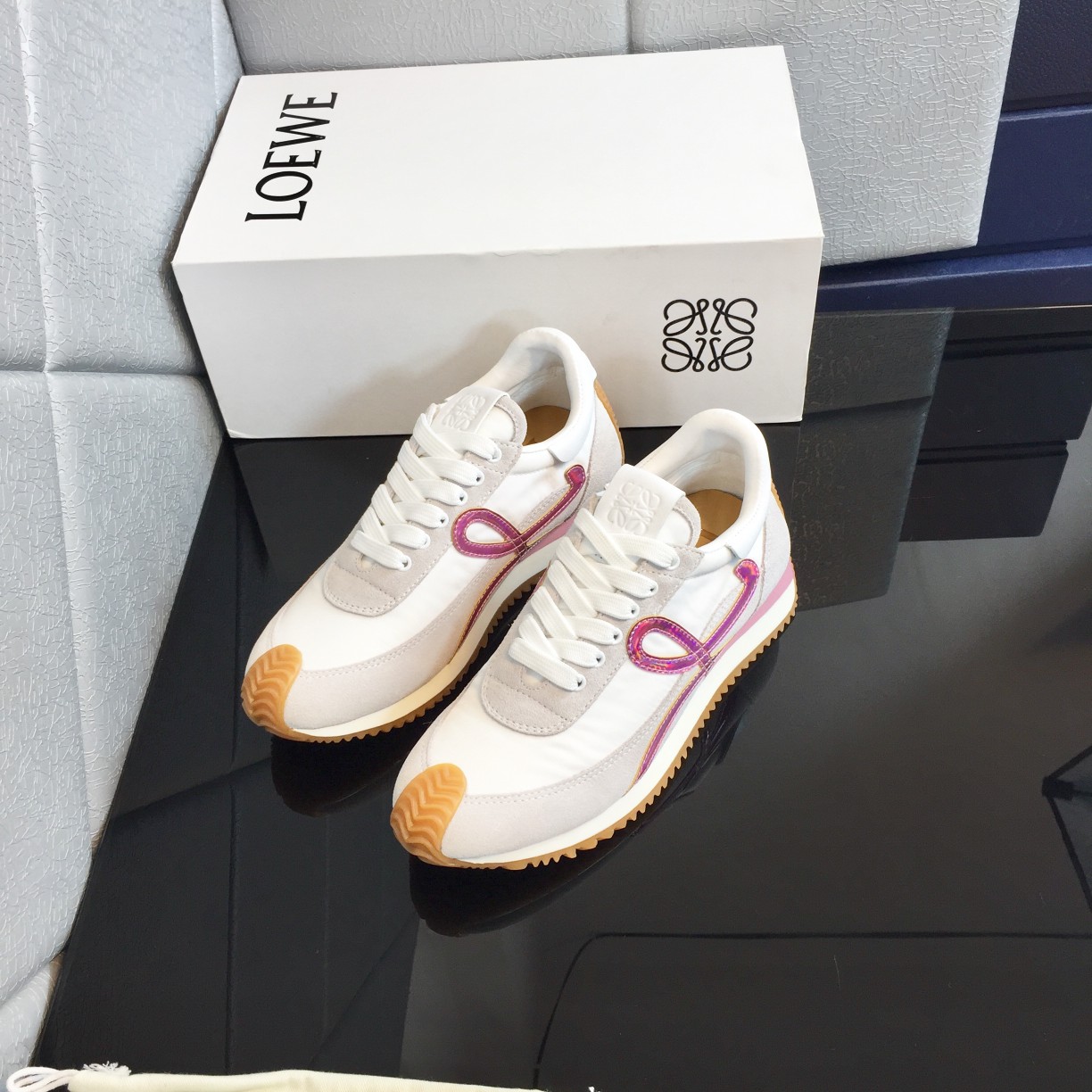 Loewe Flow Runner In Calfskin - DopestKickz