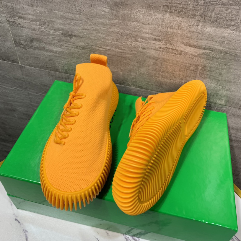 Bottega Veneta Ripple Sneakers - DopestKickz