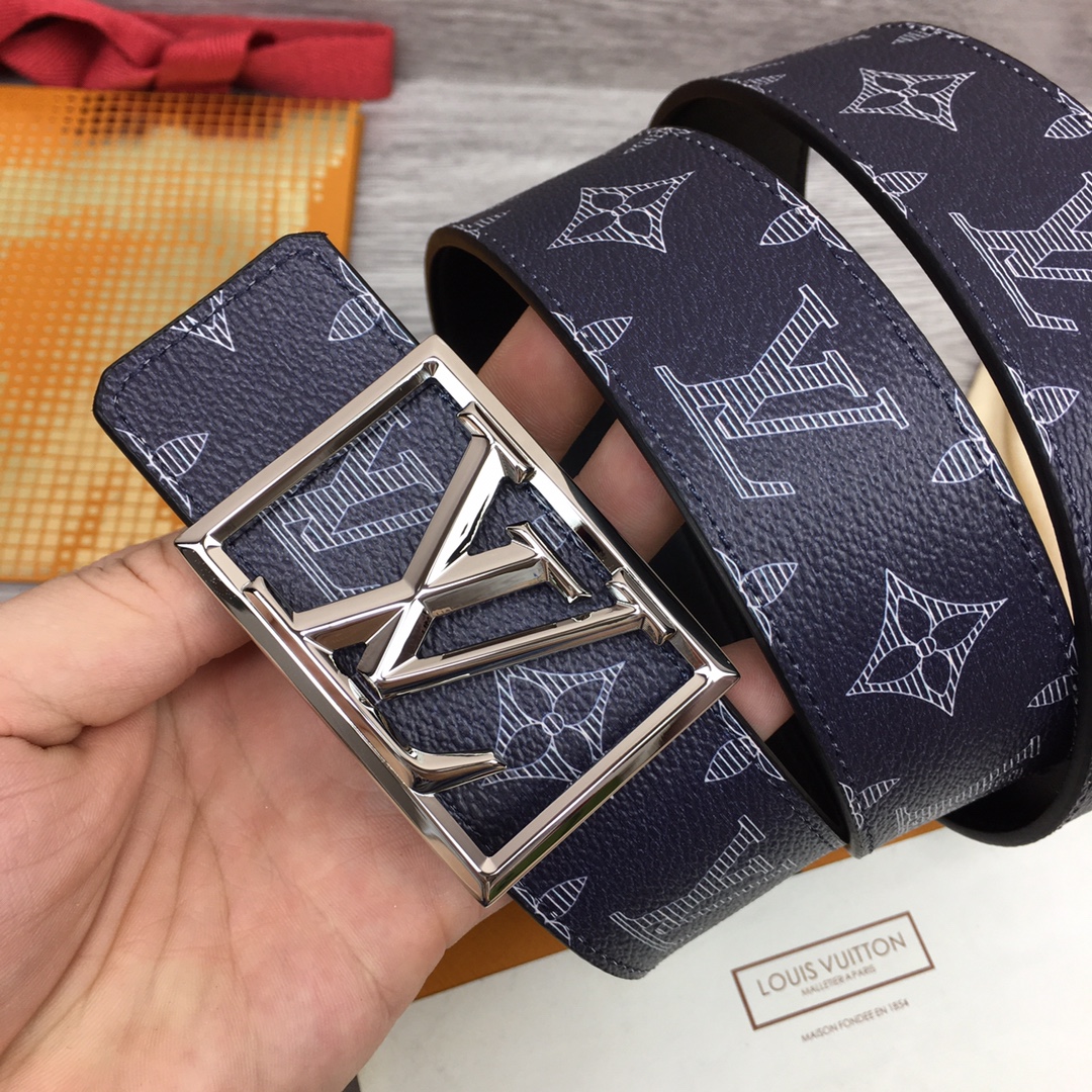 Louis Vuitton Shape 40MM Reversible Belt - DopestKickz