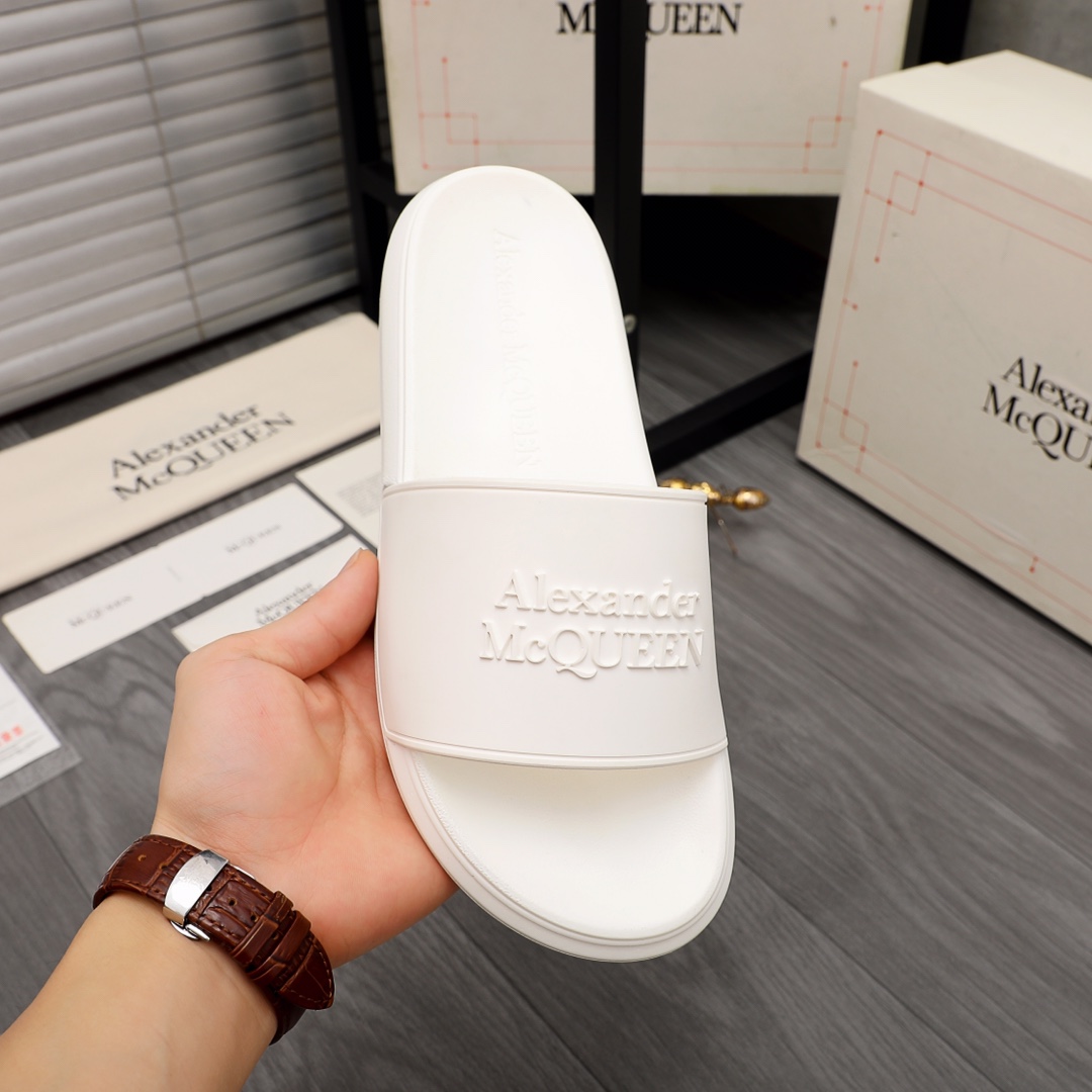 Alexander Mqueen Logo Slipper - DopestKickz