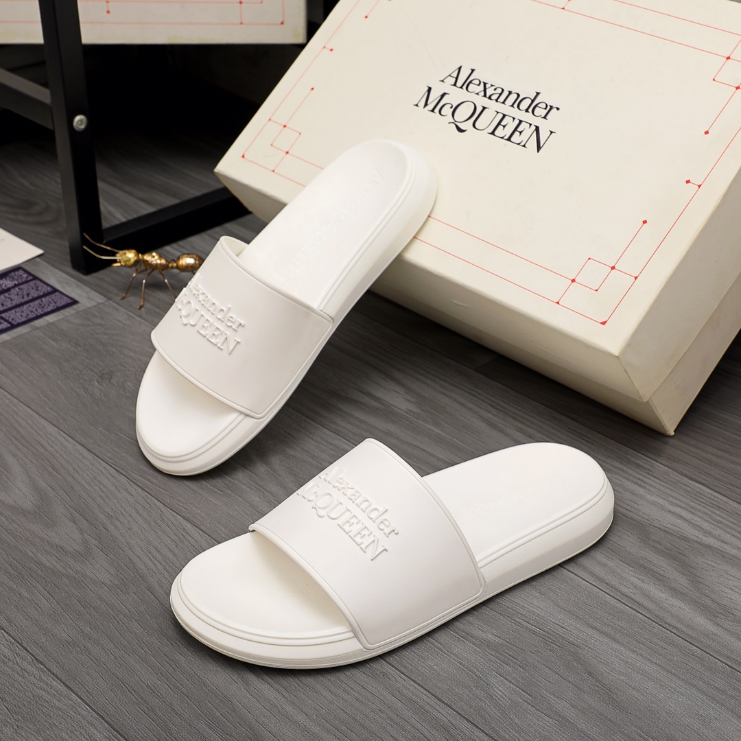 Alexander Mqueen Logo Slipper - DopestKickz