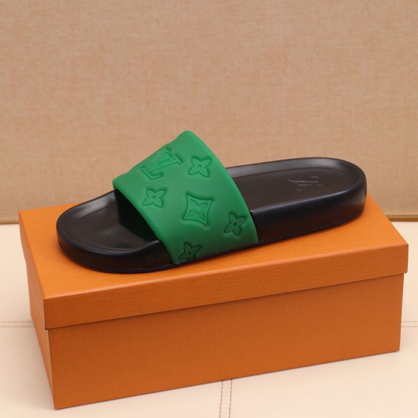 Louis Vuitton Monogram Slippers - DopestKickz