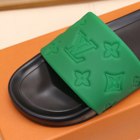 Louis Vuitton Monogram Slippers - DopestKickz