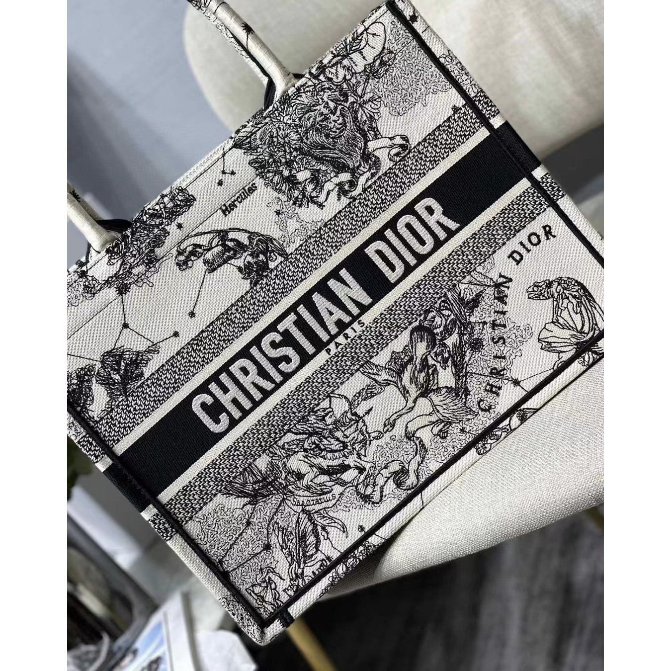 Dior Oblique Embroidered Book Tote（36.5-28-17.5CM） - DopestKickz